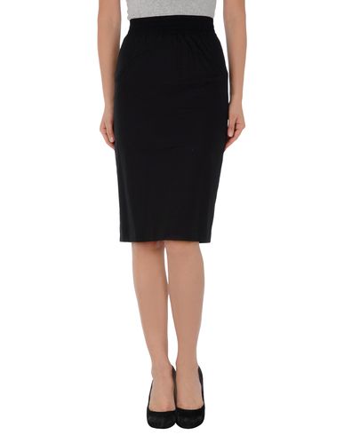 ZOOM N° 21 - Knee length skirt