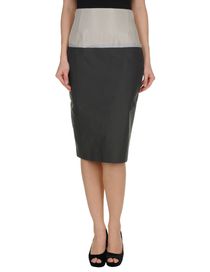 HAUTE - 3/4 length skirt