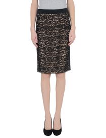 N° 21 - Knee length skirt