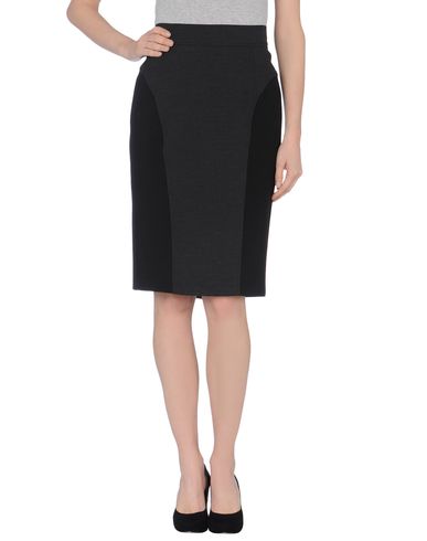 ZOOM BURBERRY LONDON - Knee length skirt