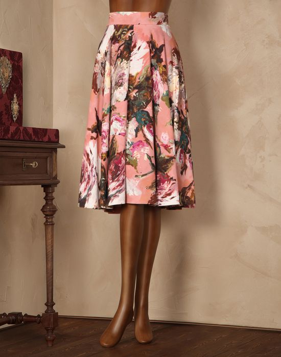 ROSE PRINT CIRCLE SKIRT - 3/4 length skirts - Dolce&Gabbana - Winter 2014 ROSE PRINT CIRCLE SKIRT - 3/4 length skirts - Dolce&Gabbana - Winter 2014