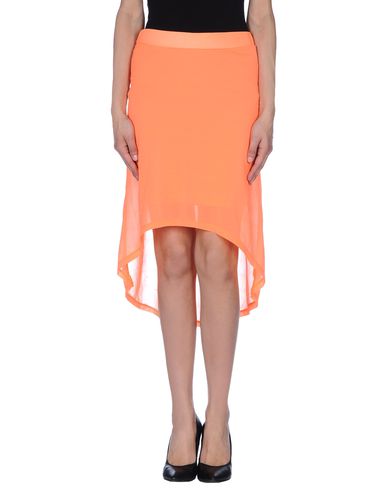 ZOOM ONLY - Knee length skirt