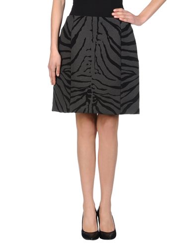ZOOM CARVEN - Knee length skirt