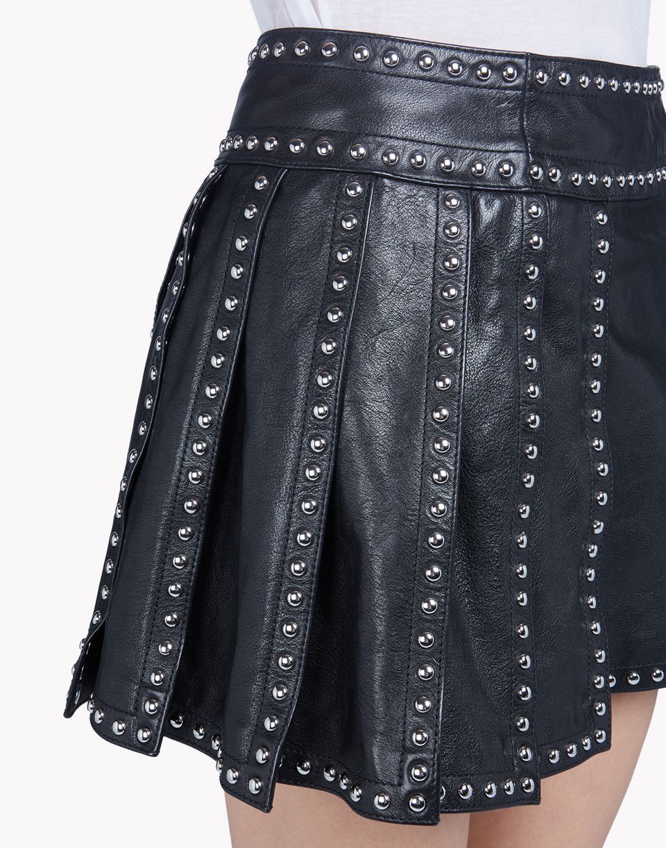 Shop by category Maje - Jarisco Studded Leather Skirt xianggangdishini.gq, offering the modern energy, style and personalized service of Saks Fifth Avenue stores, in an enhanced, easy-to-navigate shopping experience.