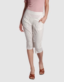 FORNARINA - HOSEN - Caprihosen - bei YOOX.COM