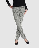 0044 - Casual trousers