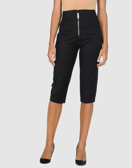 Gaetano Navarra 3/4-length Shorts - Item 36202379
