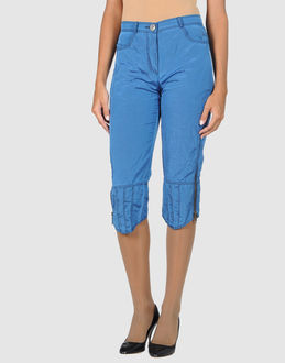 Gaetano Navarra 3/4-length Shorts - Item 36202433