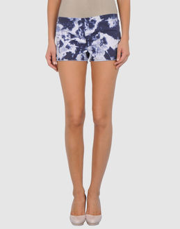 0051 INSIGHT - HOSEN - Shorts - bei YOOX.COM
