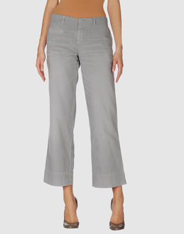 Jo No Fui 3/4-length Shorts - Item 36207257