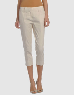 Les Copains 3/4-length Shorts - Item 36207543