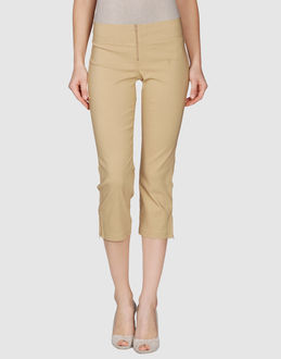 Guess Jeans 3/4-length Shorts - Item 36209269