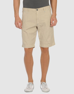 PERFECTION - PANTALONI - Bermuda - su YOOX.COM