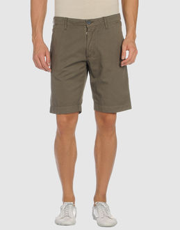 PERFECTION - PANTALONI - Bermuda - su YOOX.COM