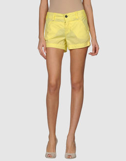 FIRETRAP - HOSEN - Shorts - bei YOOX.COM
