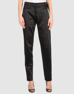 Hussein Chalayan Casual Pants - Item 36211021