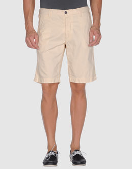 PERFECTION - PANTALONI - Bermuda - su YOOX.COM