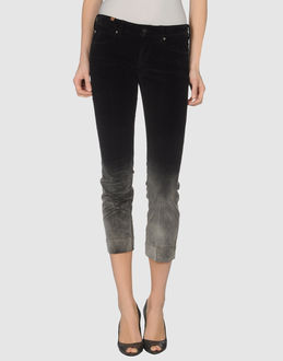 Notify 3/4-length Shorts - Item 36218292