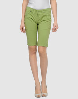 3UNO3 TROUSERS Bermuda shorts WOMEN on YOOX.COM