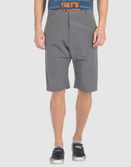 Diesel Black Gold Bermudas - Item 36221477