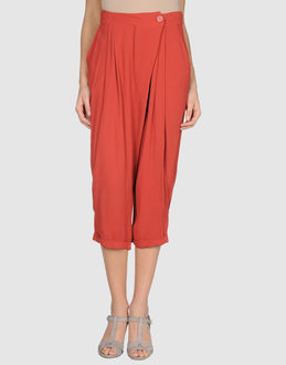 Nude 3/4-length Shorts - Item 36227782