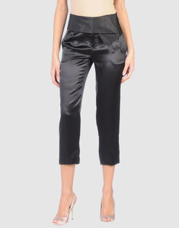 Vivienne Tam 3/4-length Shorts - Item 36230112