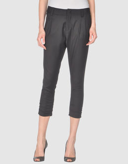 Hanita 3/4-length Shorts - Item 36245315