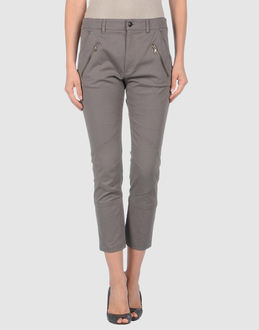 Gold Case - Pantalons - Pantalons corsaires