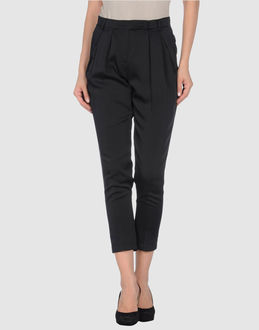 Patrizia Pepe 3/4-length Shorts - Item 36255395