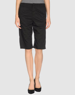 G750g Bermudas - Item 36256169