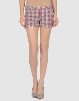SUPERDRY - HOSEN - Shorts - bei YOOX.COM