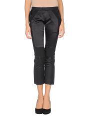UNDERCOVER - 3/4-length short