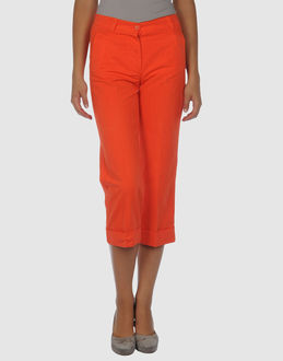 IRMA BIGNAMI - HOSEN - Caprihosen - bei YOOX.COM