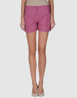 ONLY 4 STYLISH GIRLS BY PATRIZIA PEPE - HOSEN - Shorts - bei YOOX.COM
