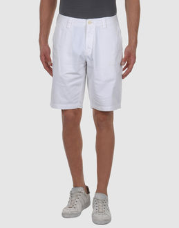 TOMMY HILFIGER - PANTALONI - Bermuda - su YOOX.COM