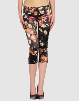 Adele Fado - Pantalons - Pantalons corsaires