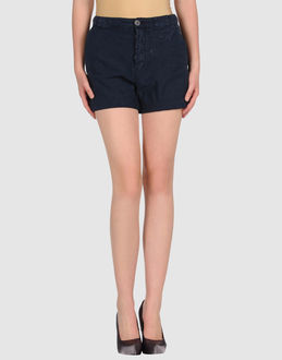ADELE FADO - HOSEN - Shorts - bei YOOX.COM