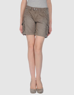 Two Women In The World - Pantalons - Shorts