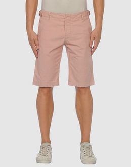 LOVE MOSCHINO - PANTALONI - Bermuda - su YOOX.COM