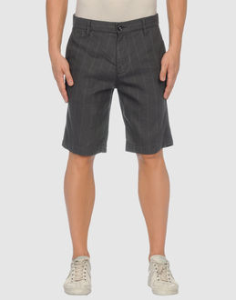 COMING SOON - PANTALONI - Bermuda - su YOOX.COM