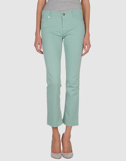 EMILIO PUCCI 3/4-length shorts - Item 36295357