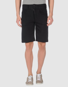 LO NOT EQUAL - PANTALONI - Bermuda - su YOOX.COM