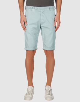 BRIAN DALES - PANTALONI - Bermuda - su YOOX.COM