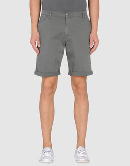 DANIELE ALESSANDRINI HOMME - PANTALONI - Bermuda - su YOOX.COM