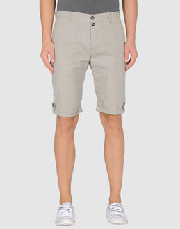 +39 MASQ - PANTALONI - Bermuda - su YOOX.COM