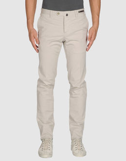 PT01          - PANTALONI - Pantaloni - su YOOX.COM