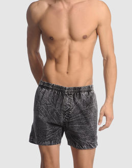 WARRIORS OF RADNESS - MARE E PISCINA - Pantaloni da mare - su YOOX.COM