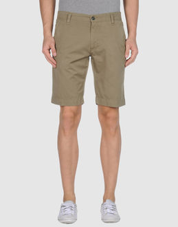 PERFECTION - PANTALONI - Bermuda - su YOOX.COM