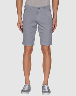 PERFECTION - PANTALONI - Bermuda - su YOOX.COM