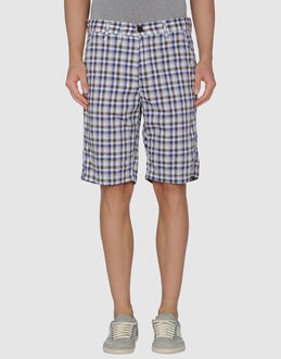 LOVE MOSCHINO - PANTALONI - Bermuda - su YOOX.COM